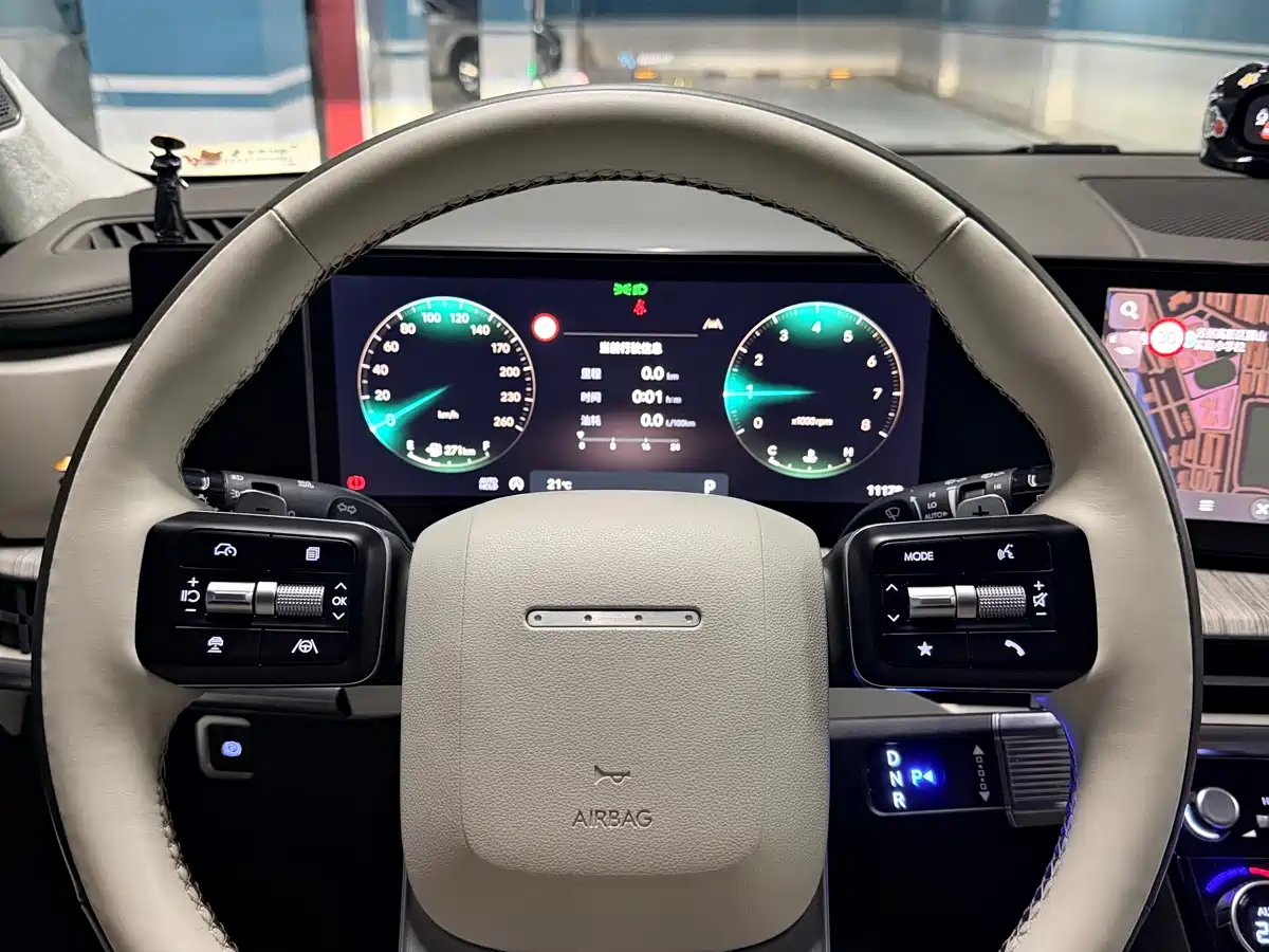 Hyundai Santa Fe 2024 2.0T Connoisseur Pro Max фото 13