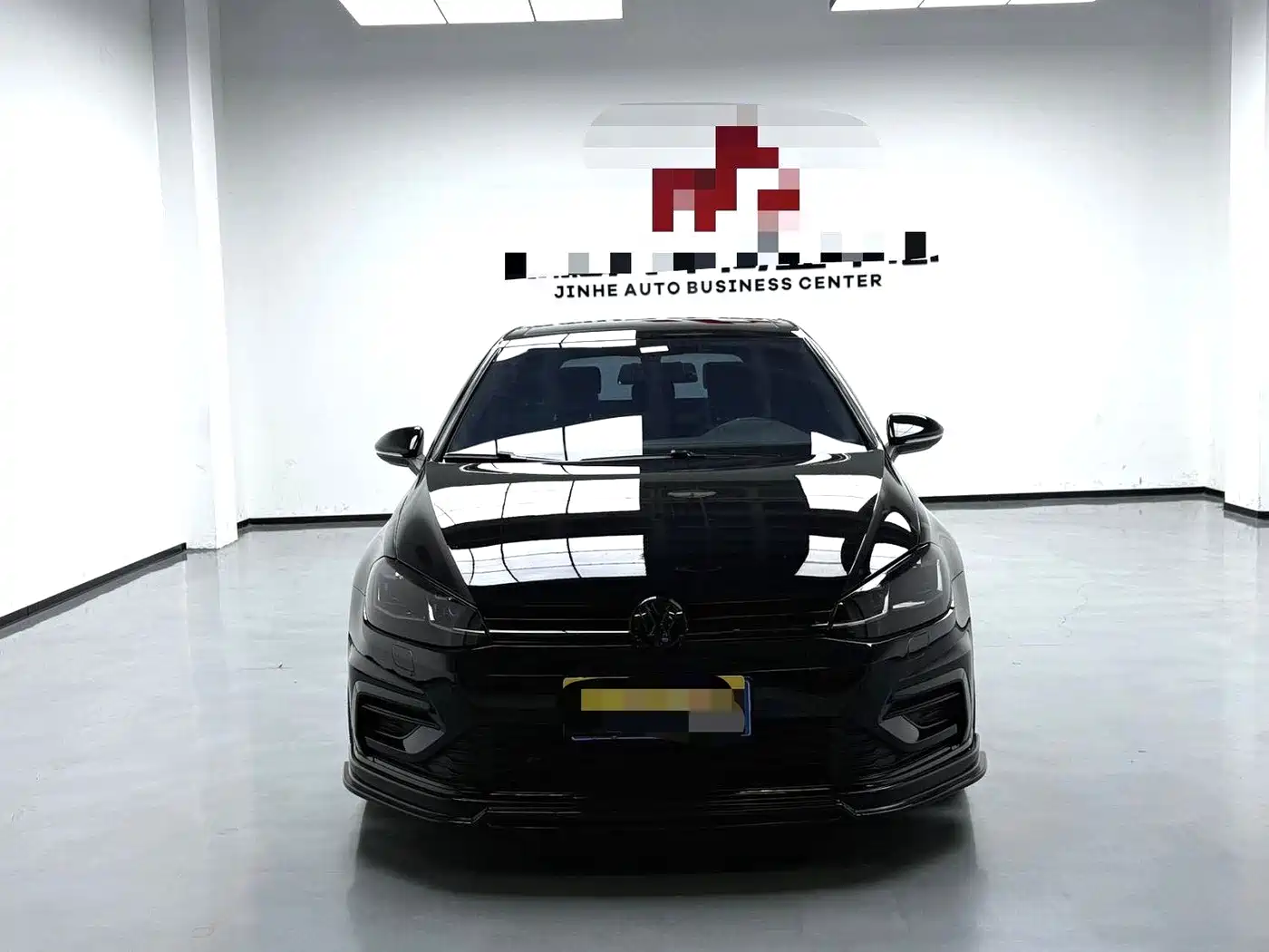 Volkswagen Golf 2020 Beloved Edition 280TSI DSG R-Line фото 2