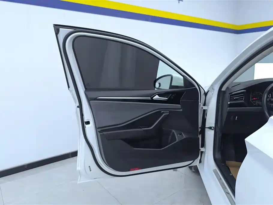 Volkswagen Sagitar 2020 280TSI DSG Luxury China VI фото 7