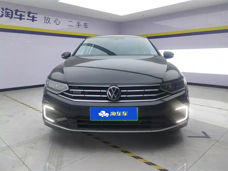 Volkswagen Magotan GTE Plug-in Hybrid 2022 GTE Luxury фото 2