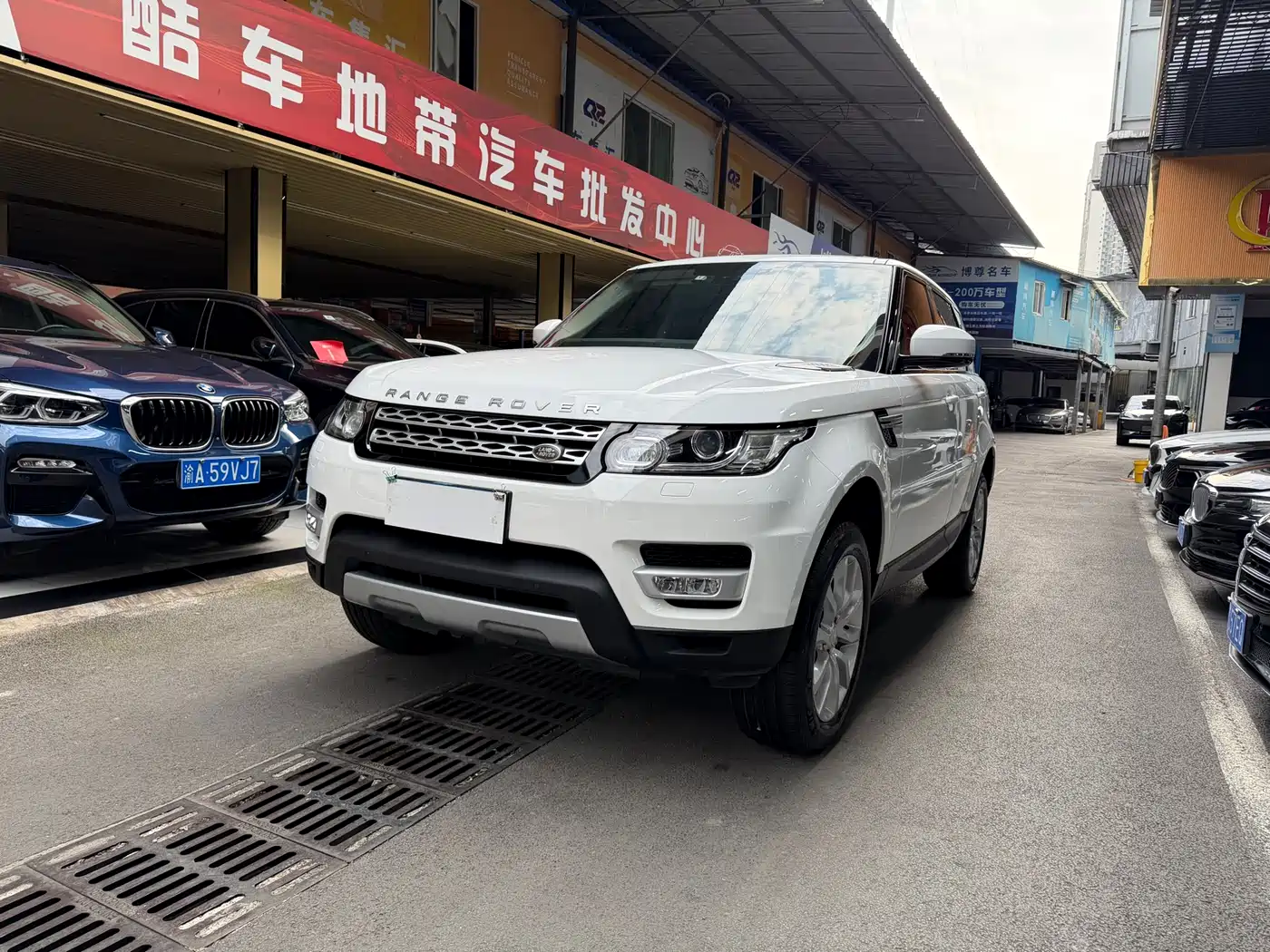 Land Rover Range Rover Sport 2016 Model 3.0 SC V6 HSE
