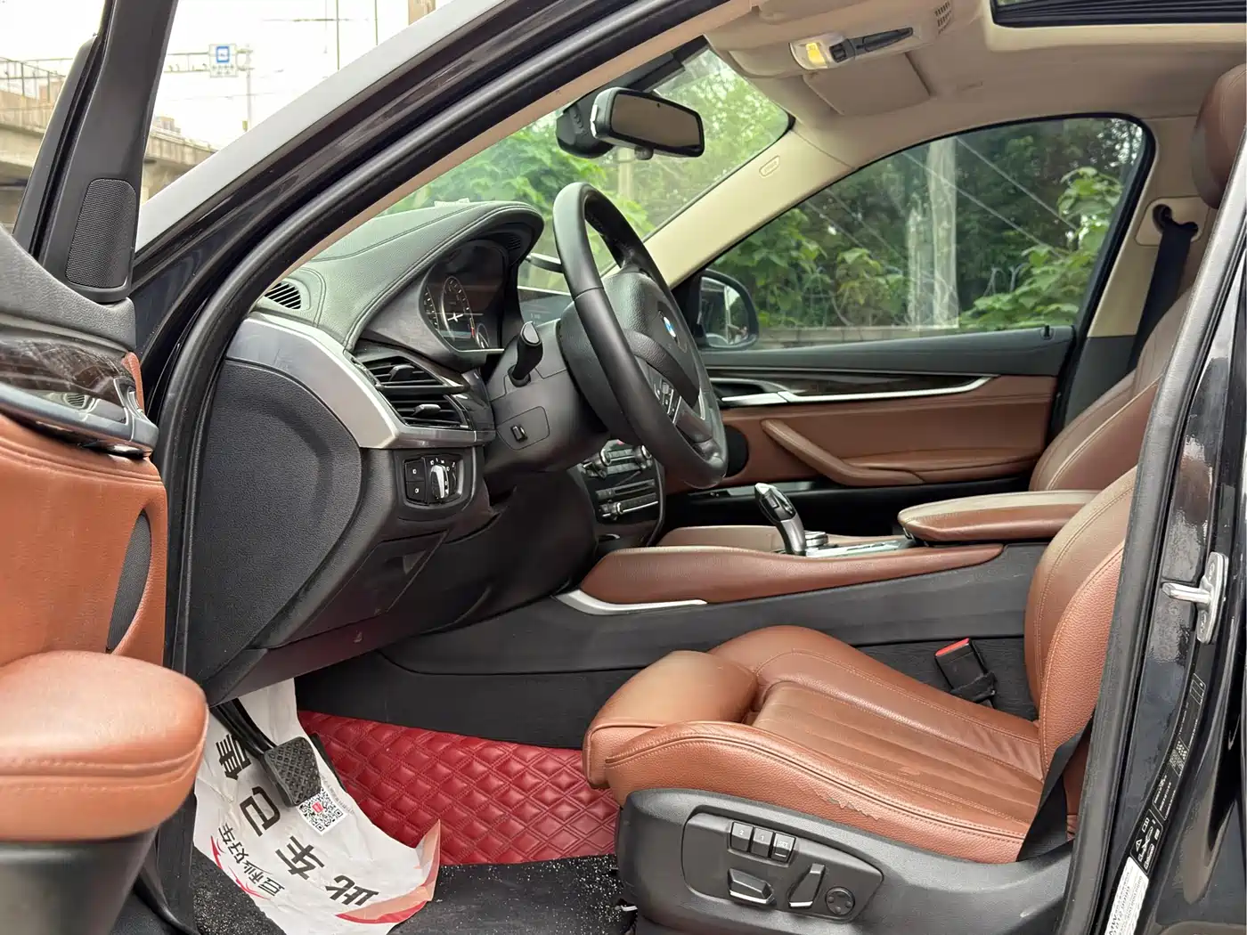 BMW X6 2015 xDrive28i фото 8