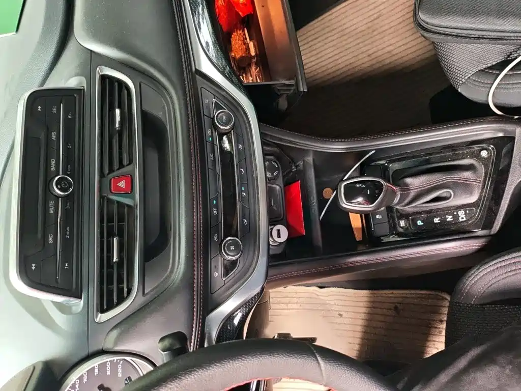 JAC Motors Refine S3 2017 2017 1.6L CVT Luxury
