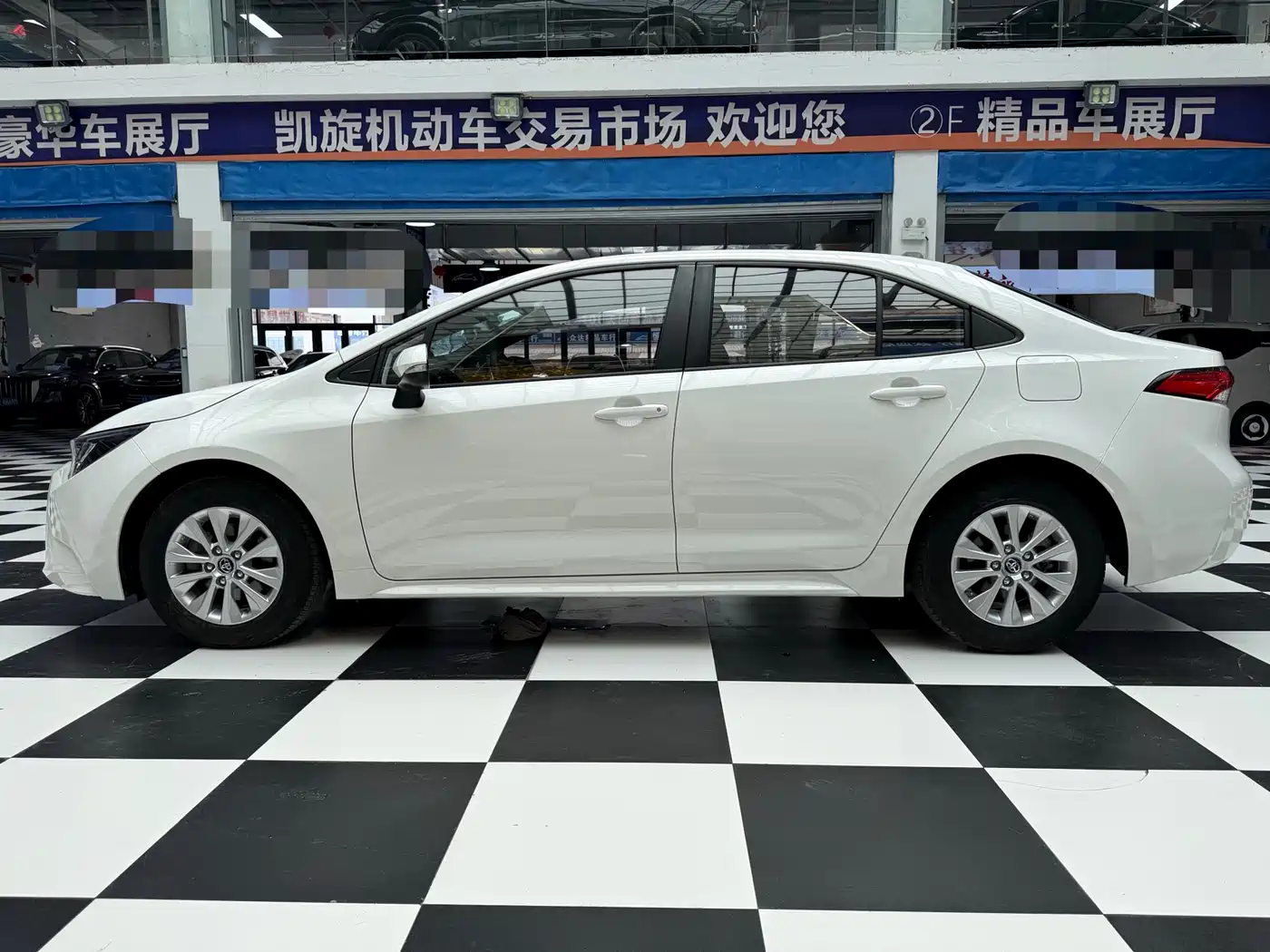 Toyota Levin 2022 TNGA 1.5L CVT Leading Edition фото 4