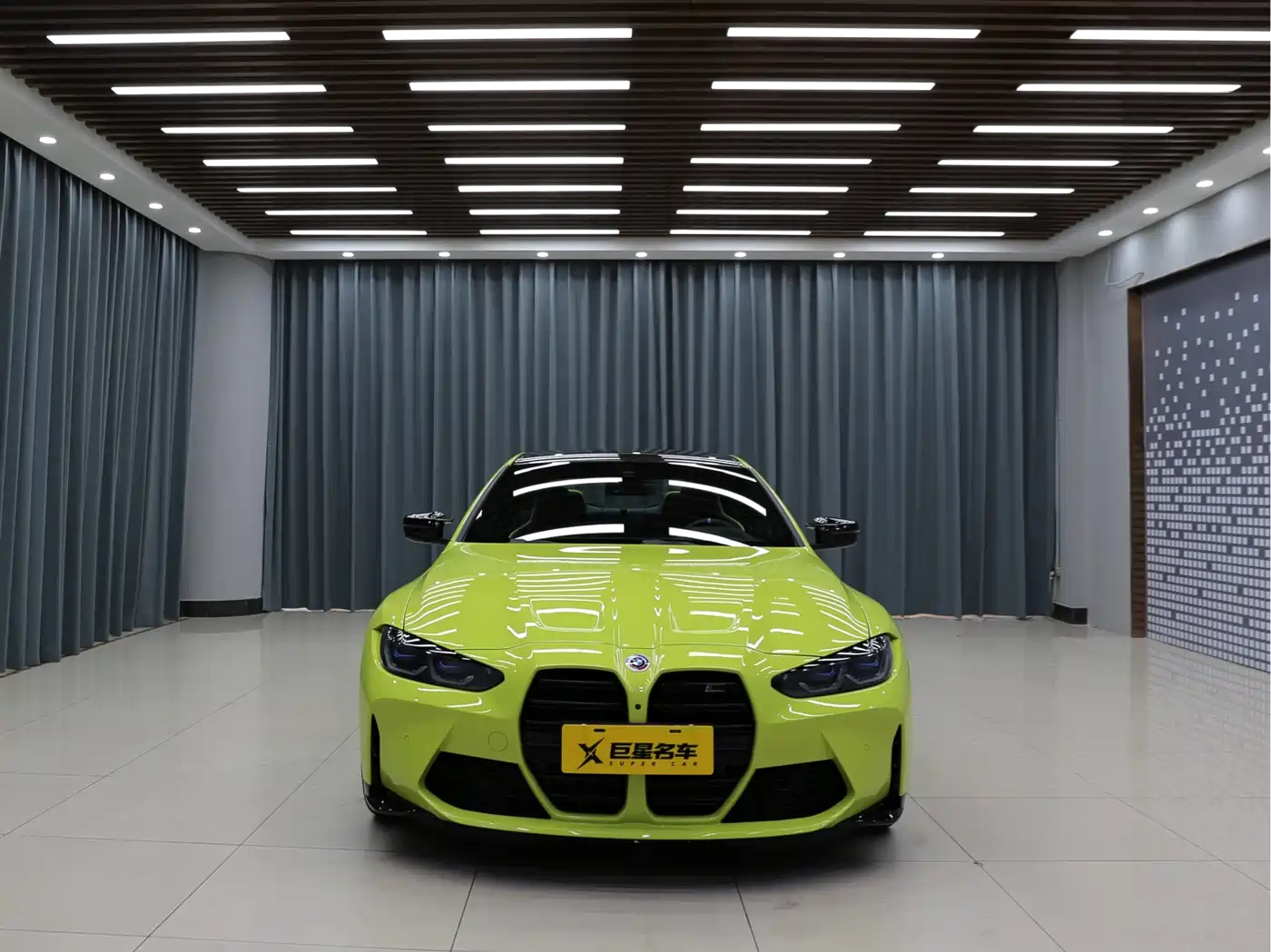 BMW M4