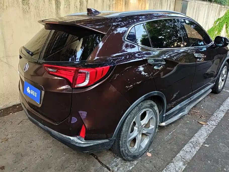 Photo 3 - Acura CDX