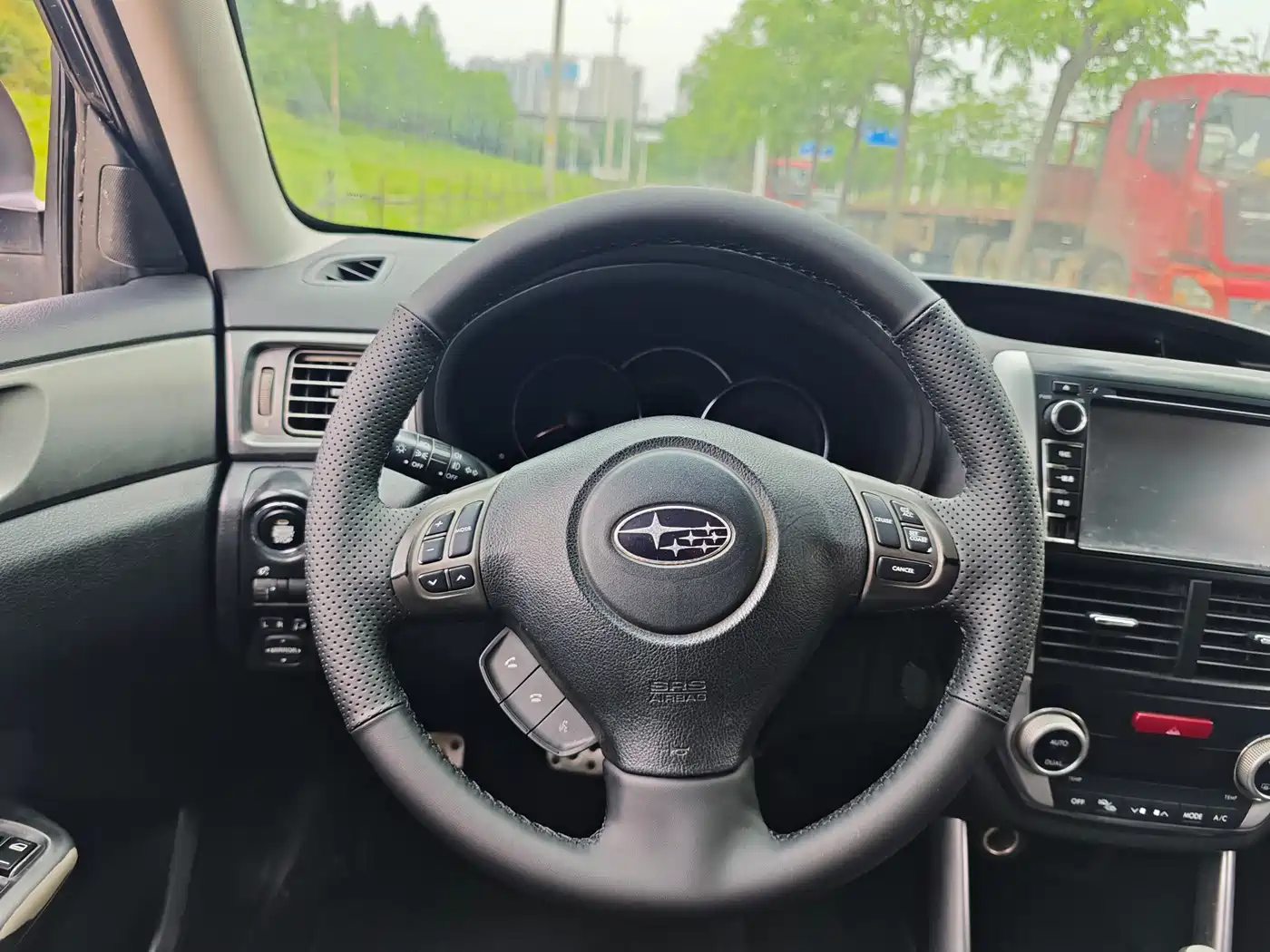 Subaru Forester 2012 Classic 2.5XS Auto Luxury Navigation Edition фото 15