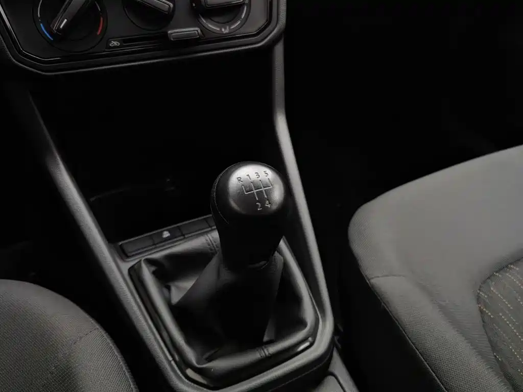 Jetta VA3 2022 2021 1.5L Manual Progressive Edition