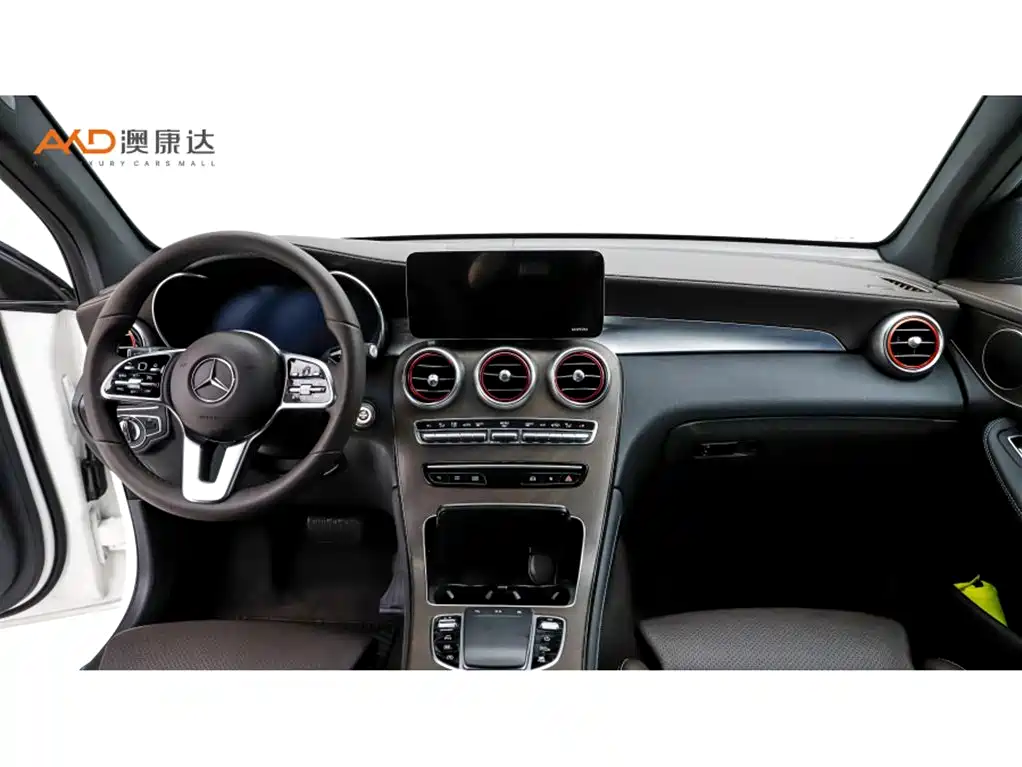 Mercedes-Benz GLC 2021 GLC 260 L 4MATIC Luxury фото 5