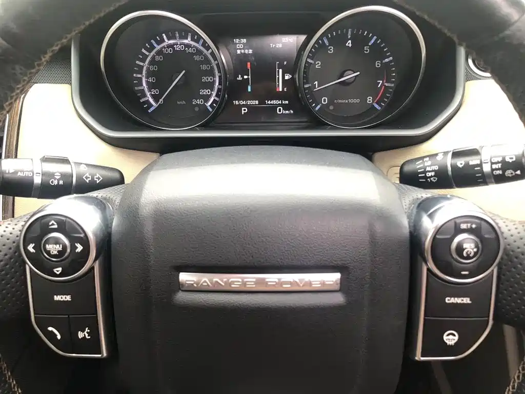 Land Rover Range Rover Sport 2014 3.0 SC V6 HSE фото 11