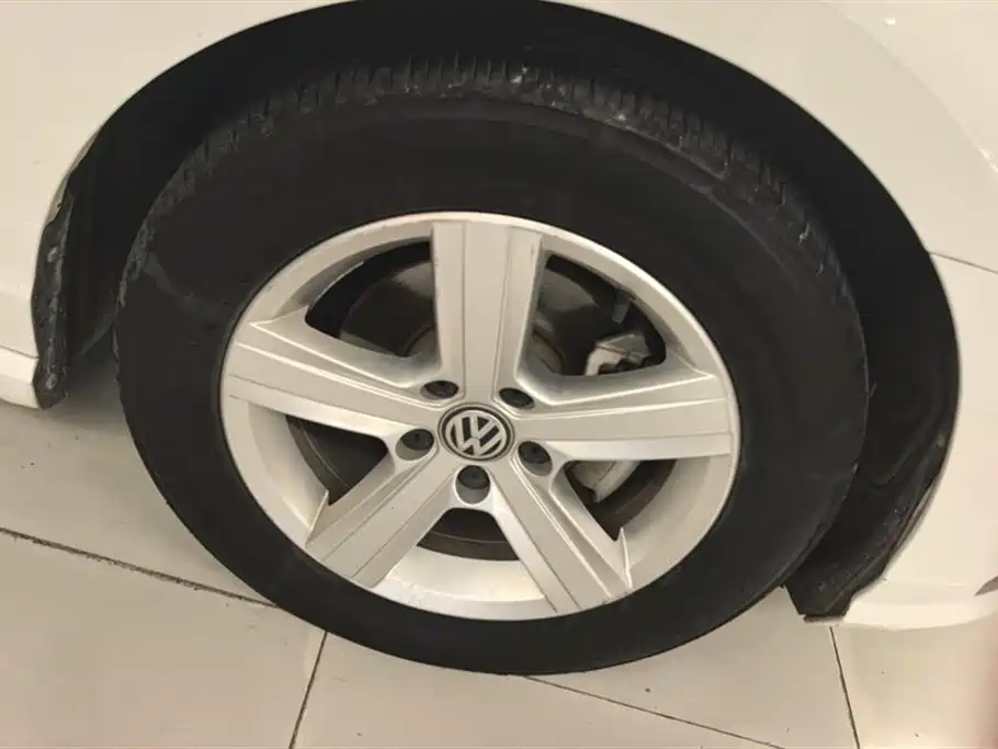 Volkswagen Lamando 2019 230TSI DSG Trend Edition China V фото 6