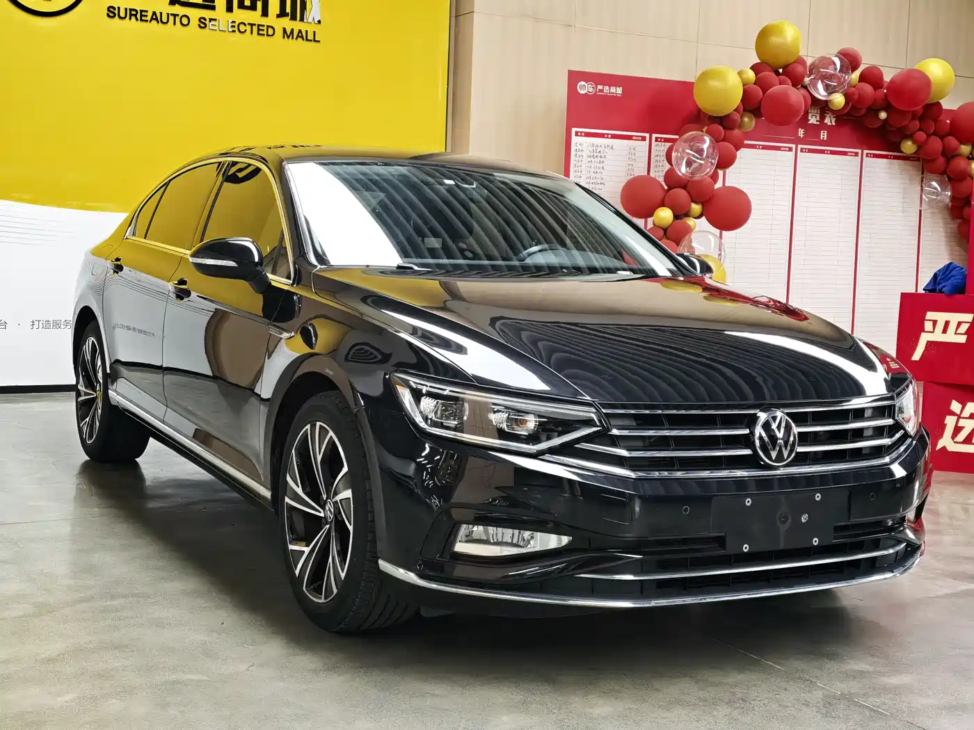 Volkswagen Magotan 2020 330TSI DSG Luxury фото 3