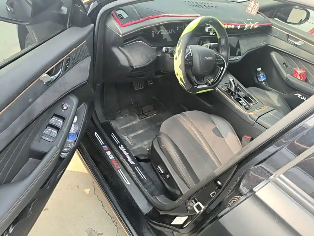 Dongfeng Aeolus Yixuan MAX 2022 2021 1.5T Dark Night Dawn Edition