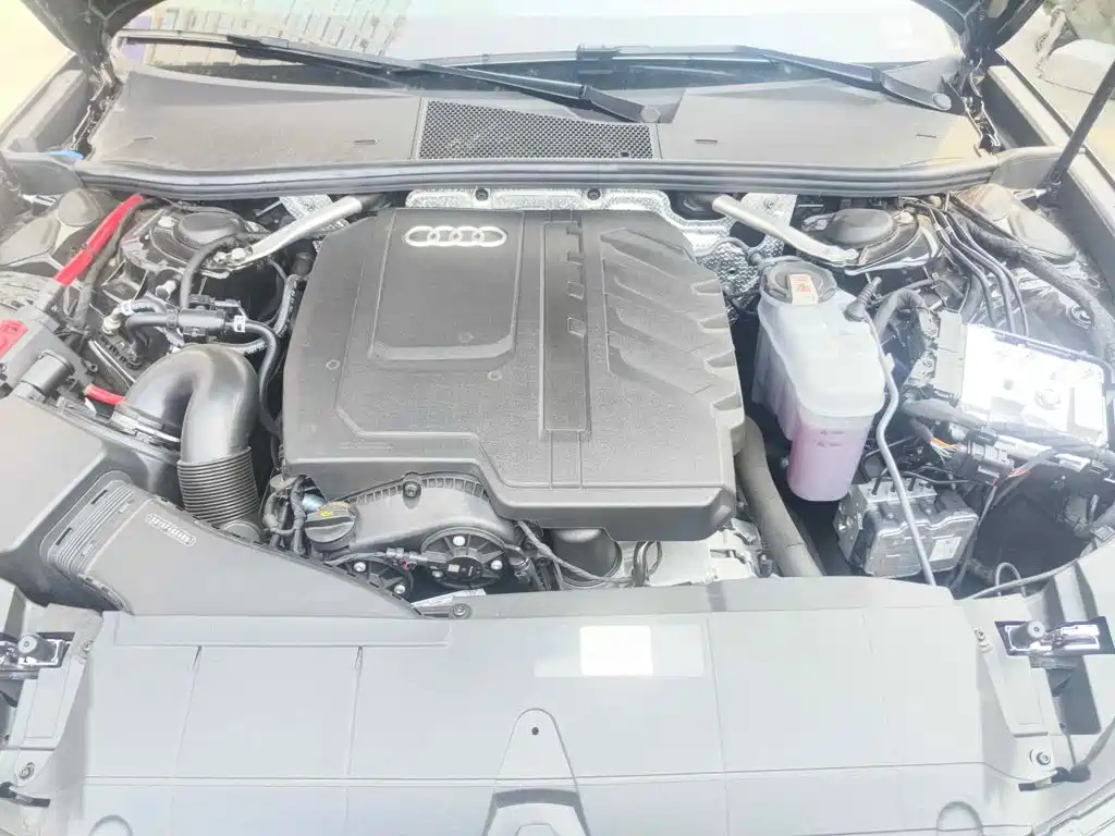 Audi A6L 2026 2026 Model Year 45 TFSI quattro Premium Dynamic