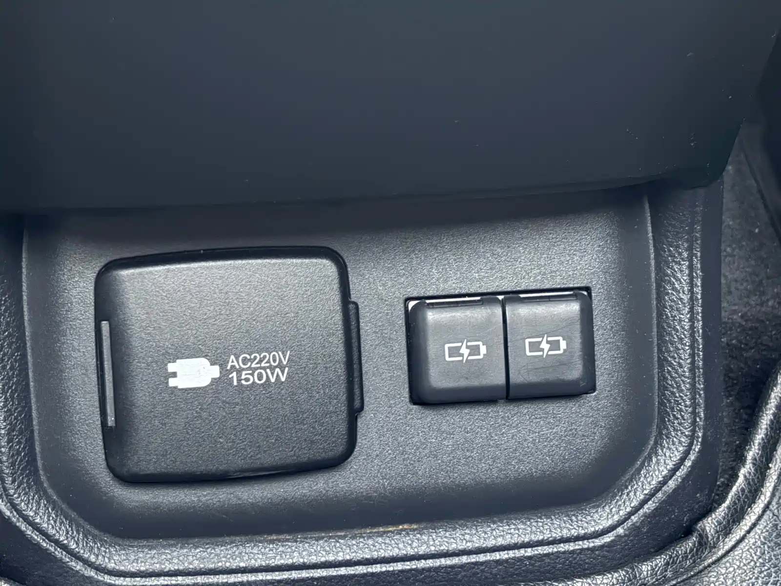Фото 25 - Toyota Highlander
