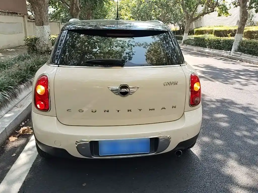 Photo 6 - MINI COUNTRYMAN