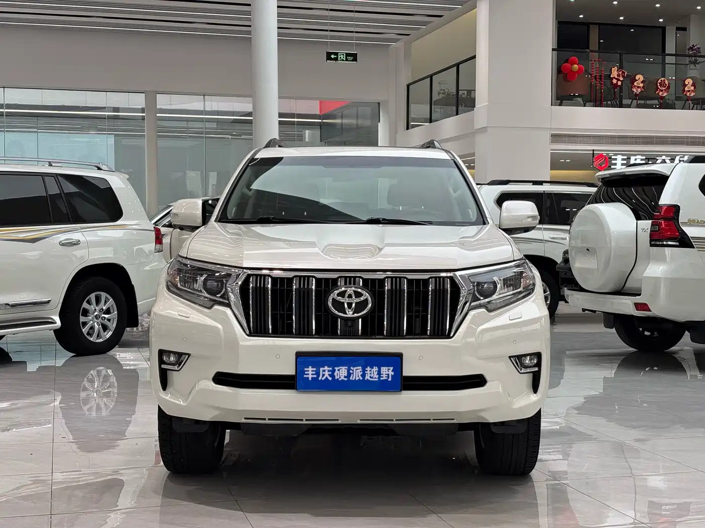 Toyota Prado 2018 3.5L Automatic TX-L NAVI Rear-mounted Spare Tire фото 2