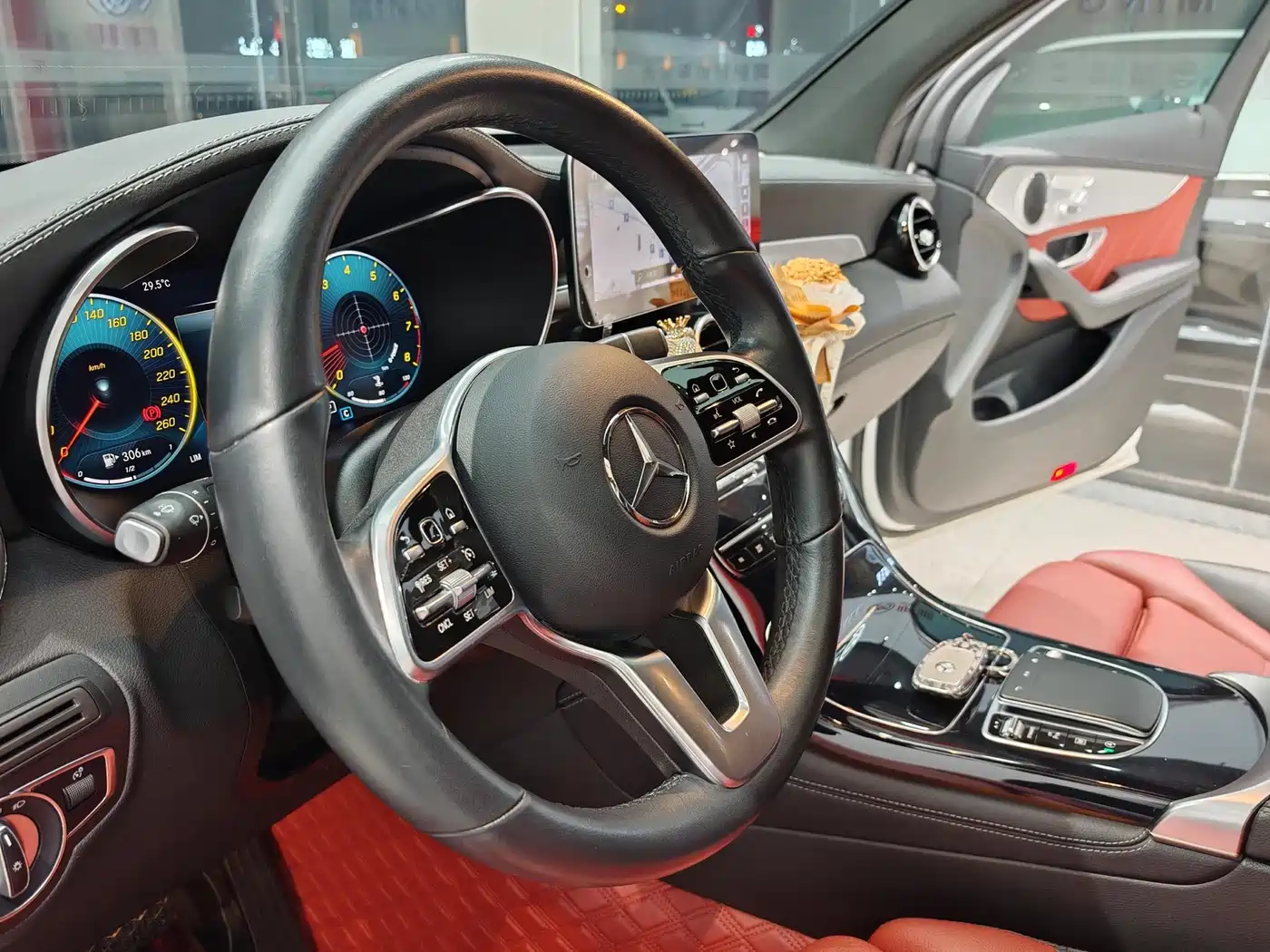 Mercedes-Benz GLC Coupe 2021 GLC 260 4MATIC Coupe SUV фото 11
