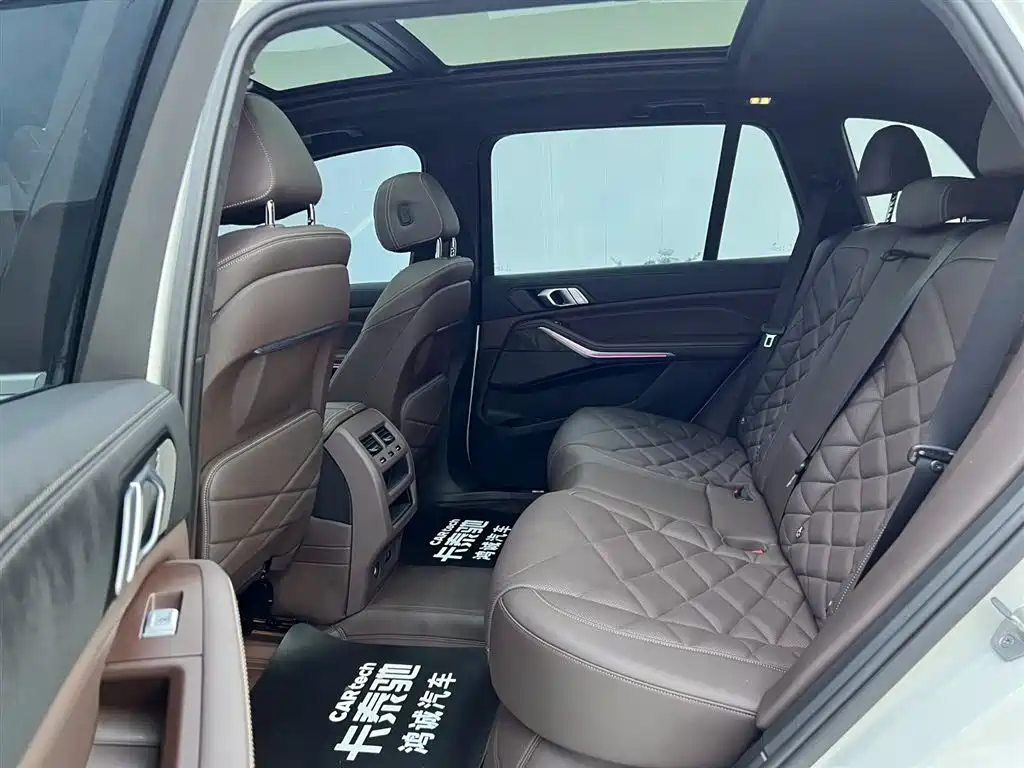 BMW X5 2022 Facelift xDrive 30Li Premium M Sport Package фото 17