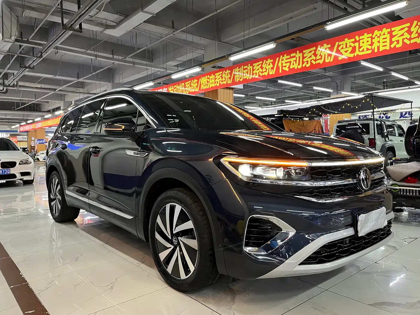 Volkswagen Talagon 2022 380TSI 4WD Luxury Premium Pro Edition 7-Seater фото 6