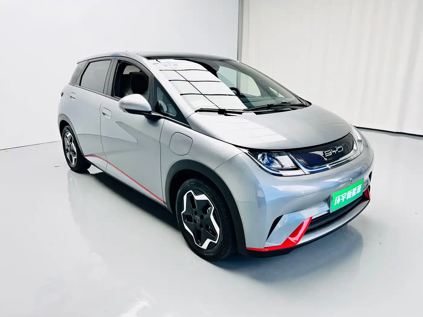 BYD Dolphin 2021 Model 405km Fashion Edition фото 3