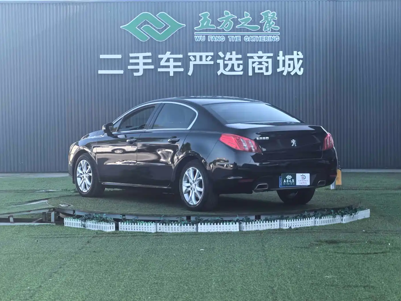 Peugeot 508 2011 2.3L Automatic Flagship фото 20