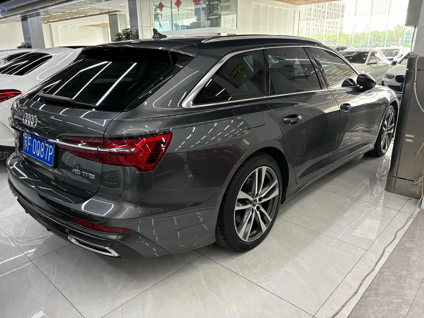 AUDI A6 (IMPORT)