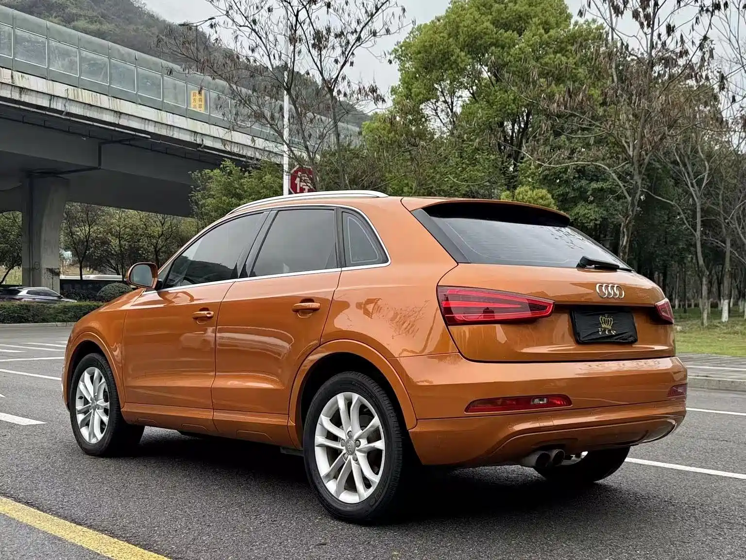 Photo 4 - Audi Q3