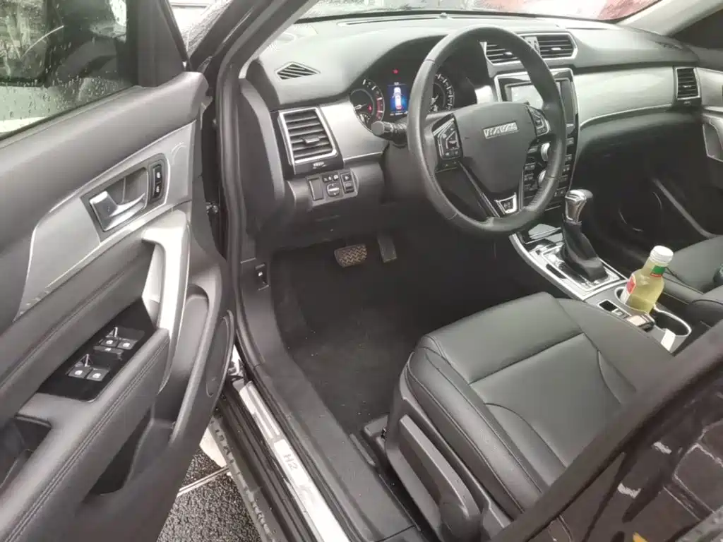 Photo 23 - Haval H2