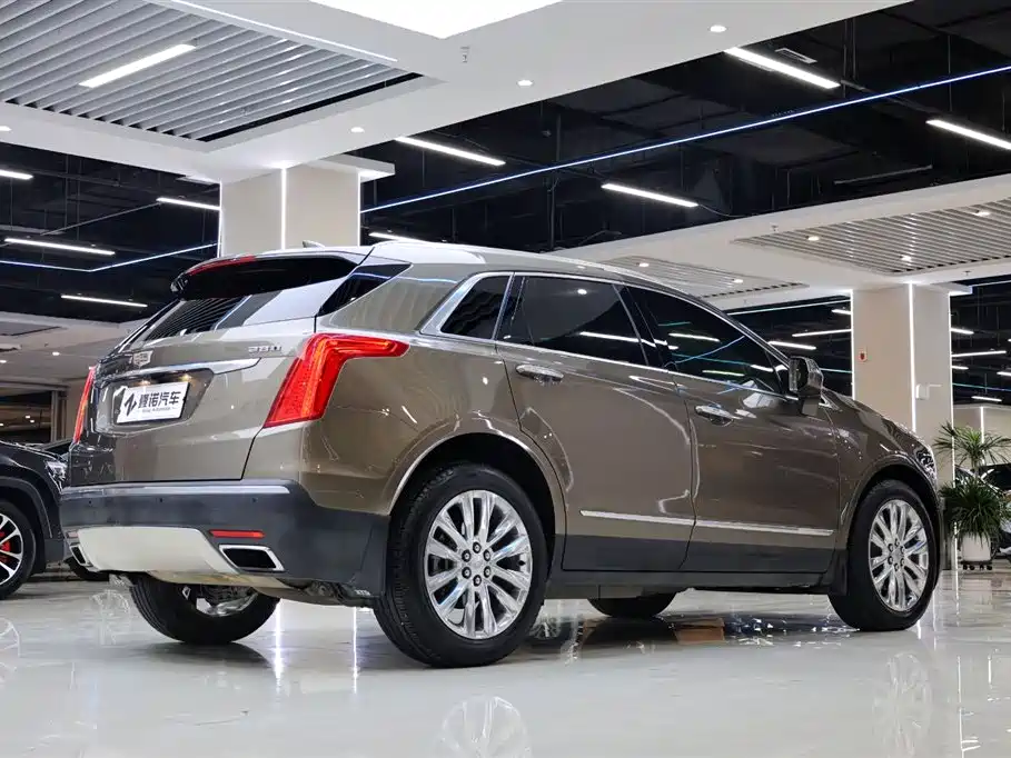 Cadillac XT5 2016 28T AWD Platinum Edition фото 14