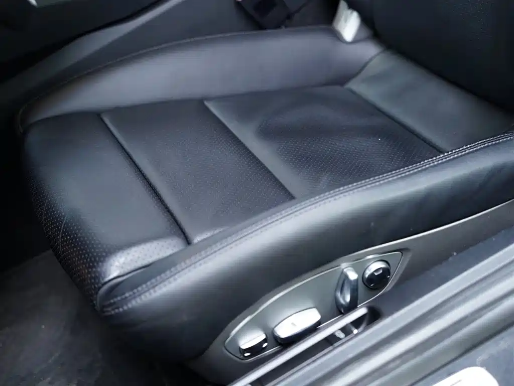 Porsche 911 2012 Carrera S 3.8L фото 24
