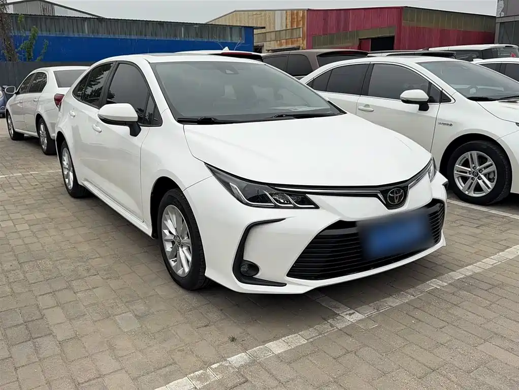 Toyota Corolla 2021 1.2T S-CVT Elite PLUS Edition фото 6