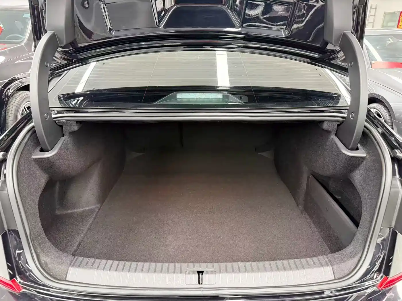 Volkswagen Passat 2025 2024 330TSI Elite Edition