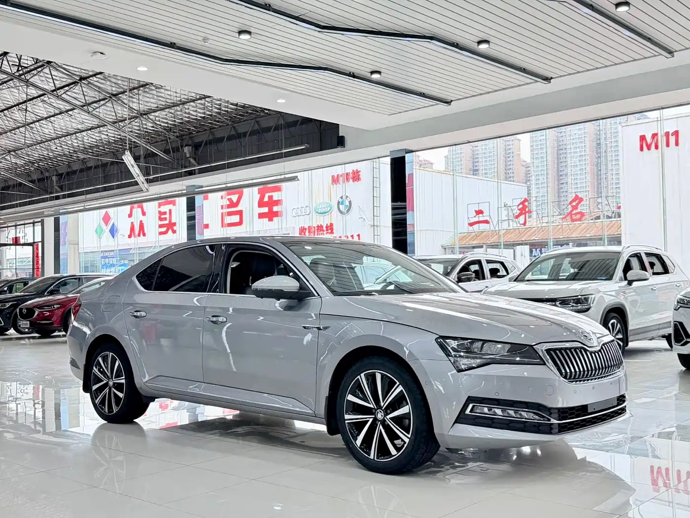 Škoda Superb 2022 TSI280 DSG Premium Edition фото 3