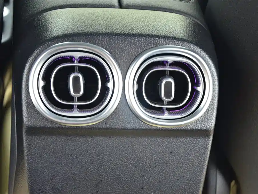 Mercedes-Benz C-Class 2024 Facelift C 260 L Sport фото 9