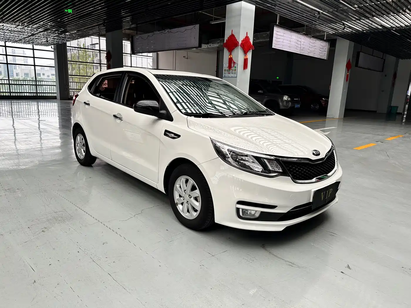Kia K2 2015 Hatchback 1.4L AT GLS Cool Edition фото 3