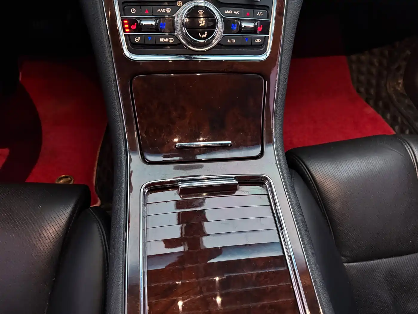 Lincoln Continental 2017 2.0T 2WD Elegance Edition фото 9