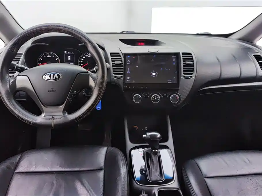 Kia K3 2016 1.6L Automatic GL фото 12