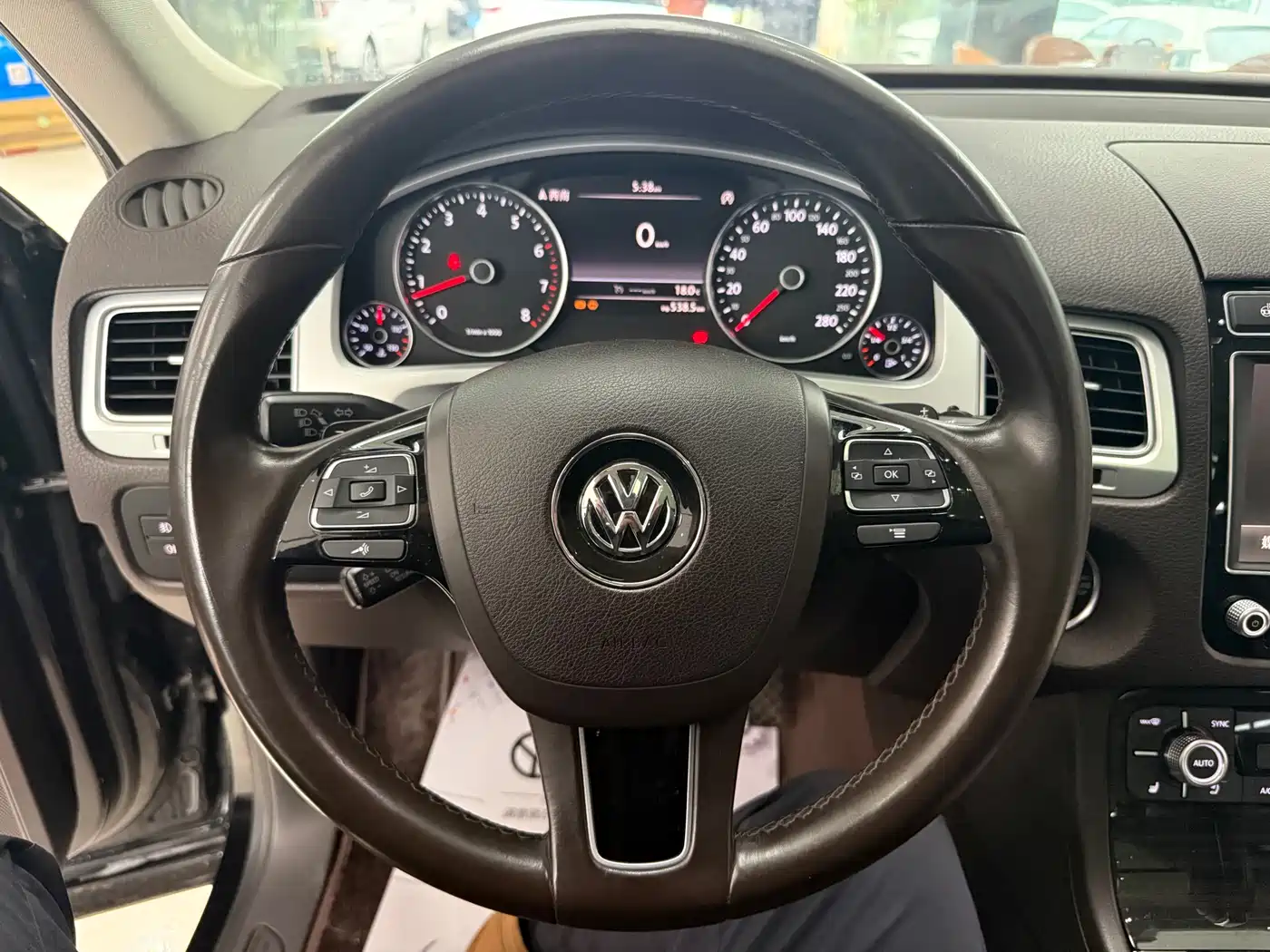 Volkswagen Touareg 2017 3.0TSI Mountain Master Edition фото 5