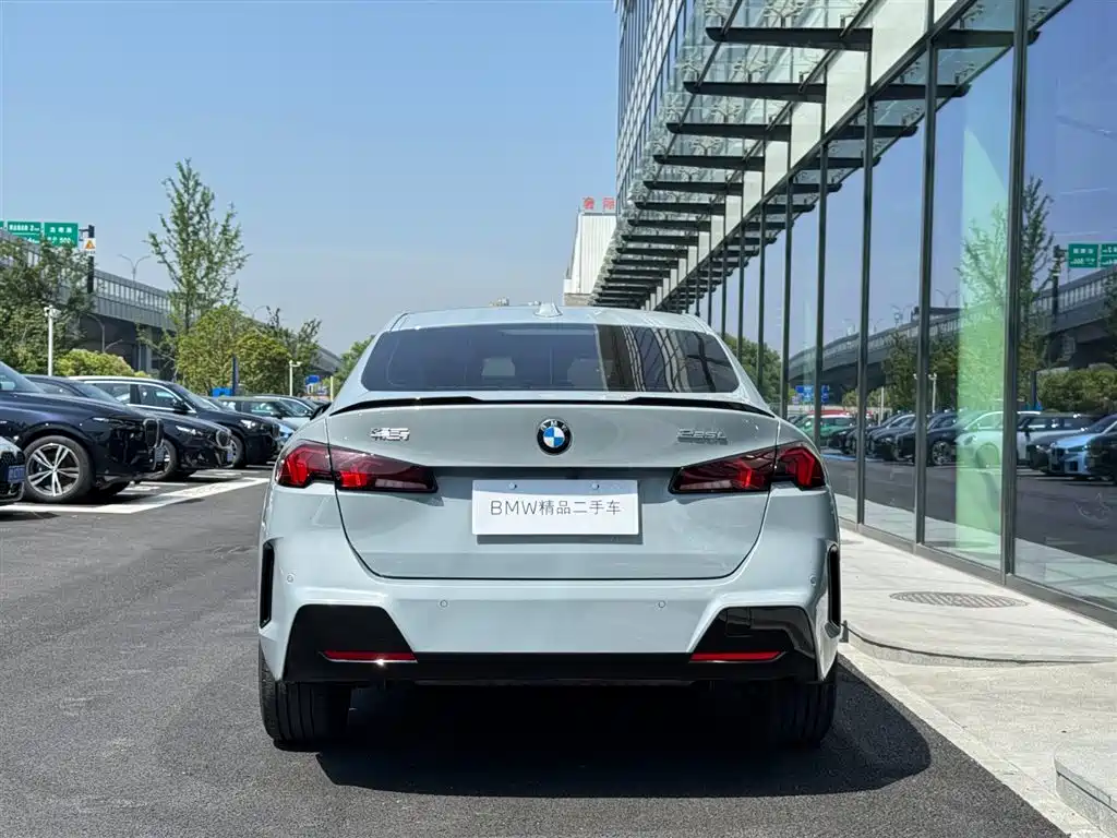 BMW 2 Series 2025 225L M Sport Moonlight Package фото 3