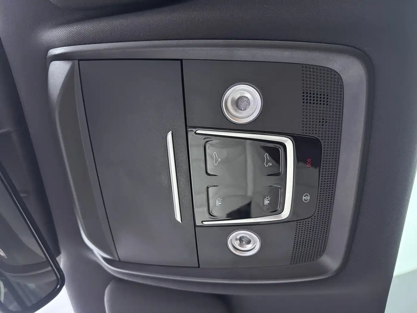 BYD Seal 2024 2024 Glory Edition DM-i 1.5L 121km Prestige