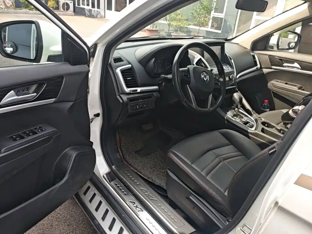 Dongfeng Aeolus Dongfeng Fengshen AX7 2016 2016 2.0L Automatic Smart Comfort