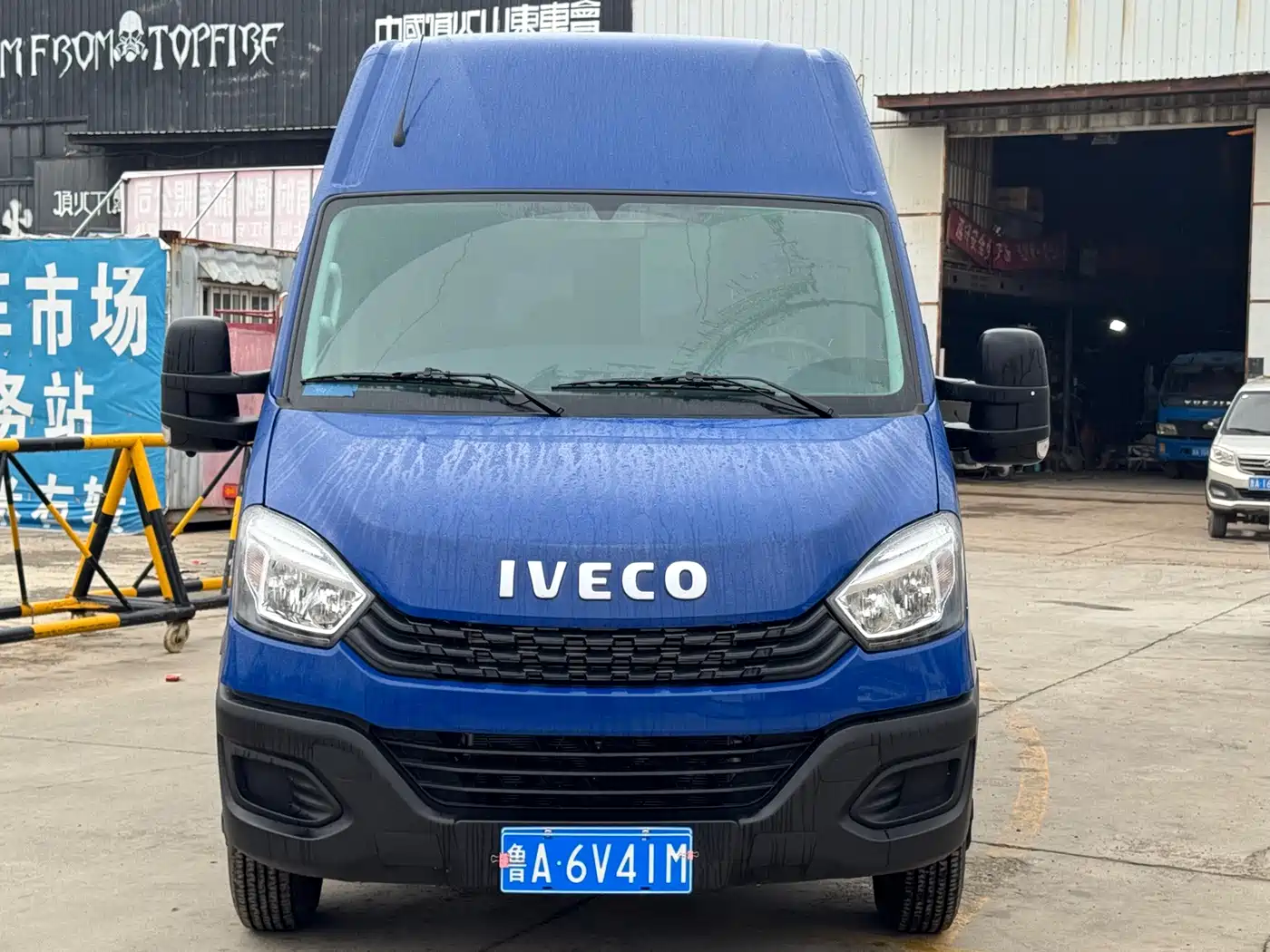 Iveco Daily 2026 2021 2.0T Manual Chaorui Long Wheelbase Short Overhang High Roof Manual Door F1A