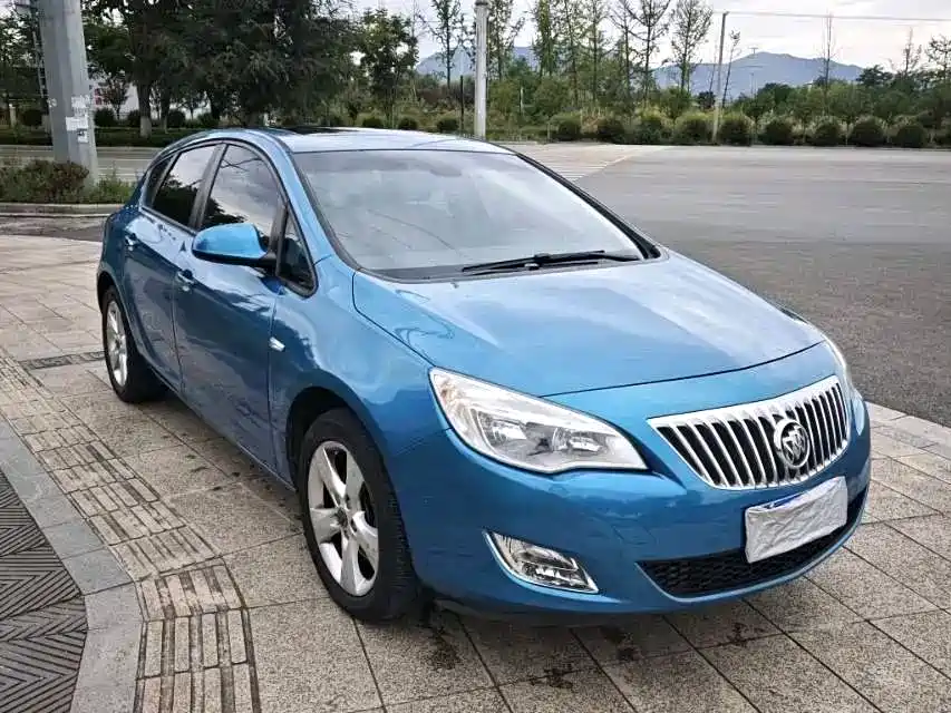 Фото 3 - Buick Excelle