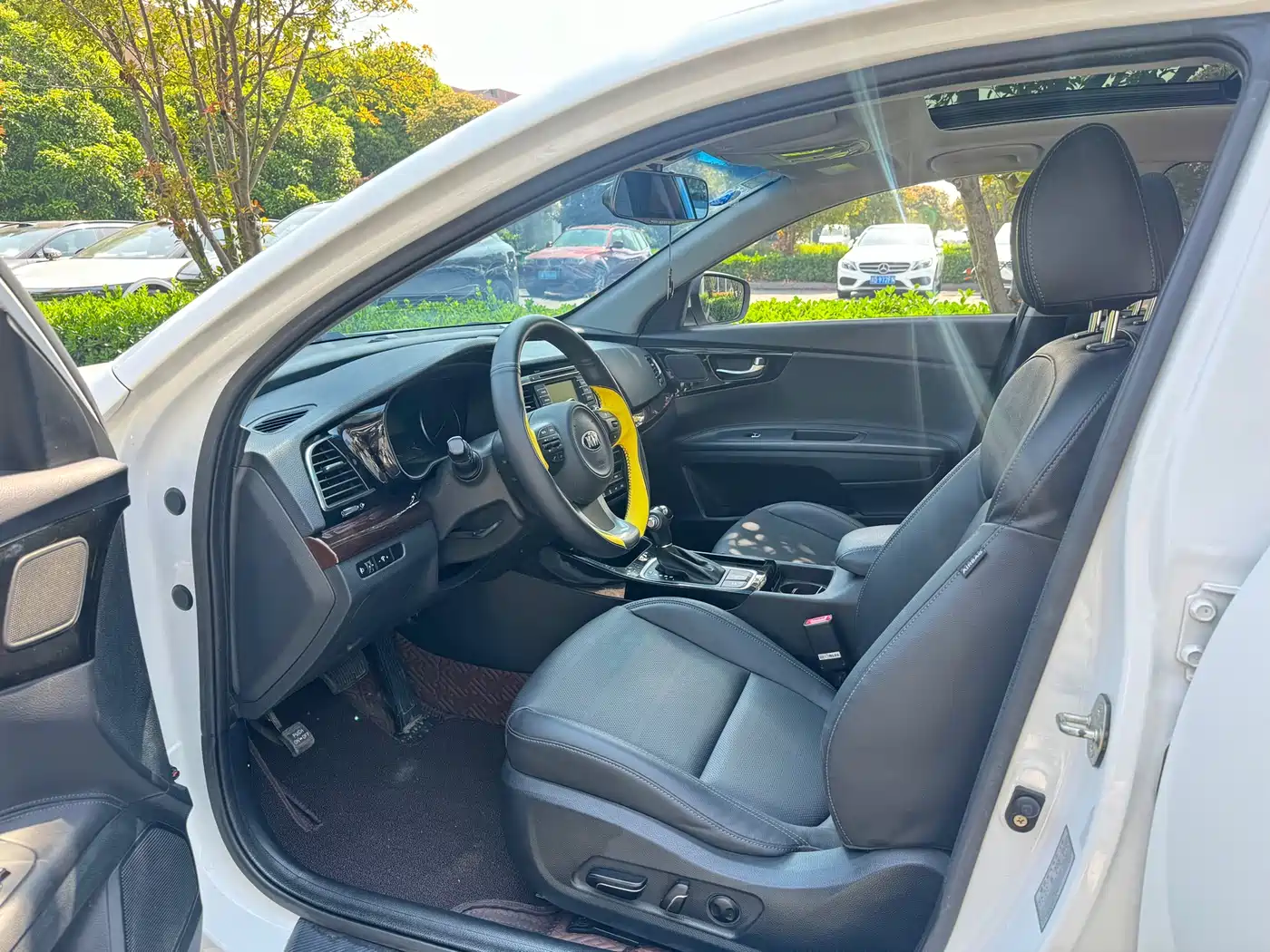 KIA K4
