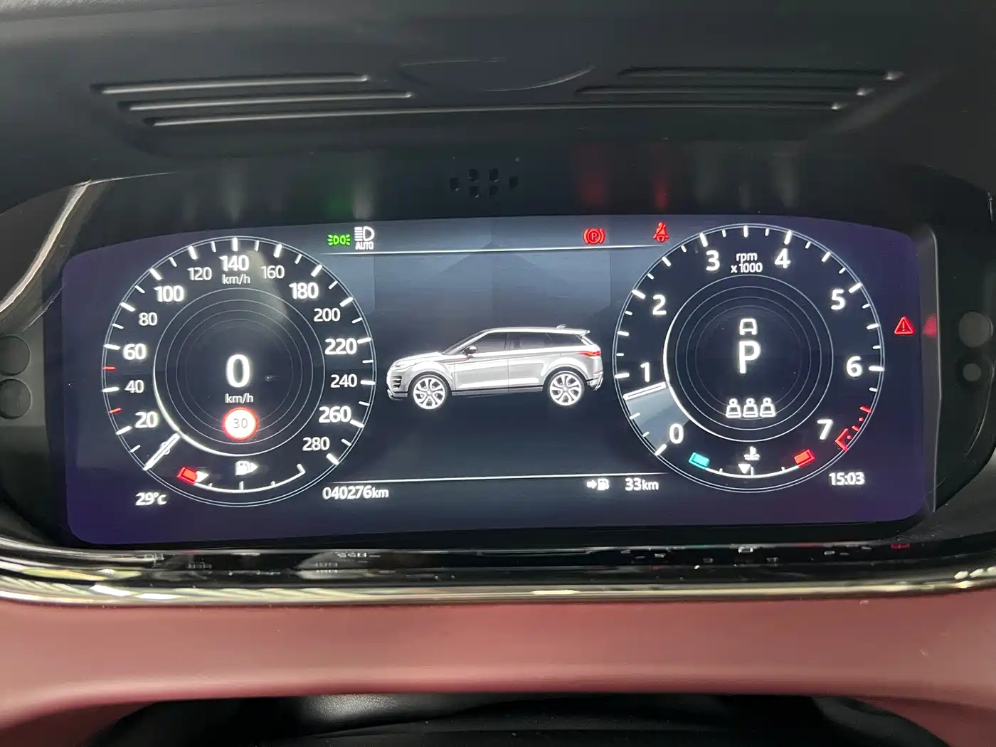 Land Rover Range Rover Evoque 2022 Range Rover Evoque L 249PS R-Dynamic Luxury Edition фото 16