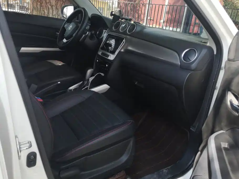 Suzuki Vitara 2016 2016 1.4T Auto 2WD Luxury Model