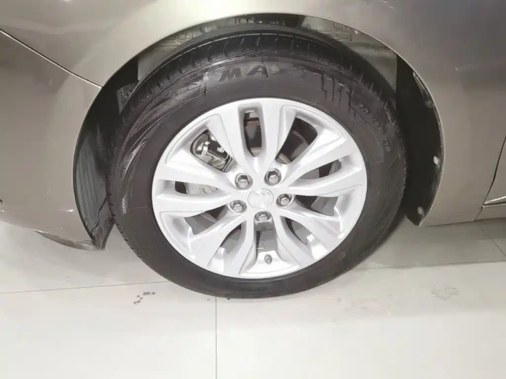 Фото 23 - Buick Excelle