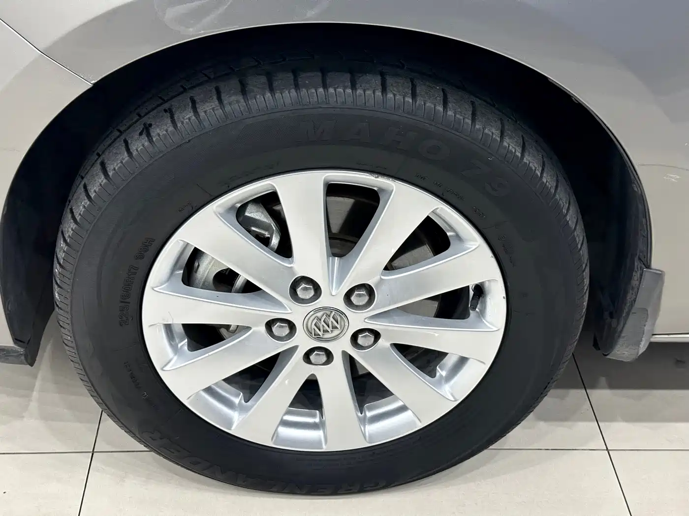 Buick GL8 2018 28T Comfort China VI фото 32