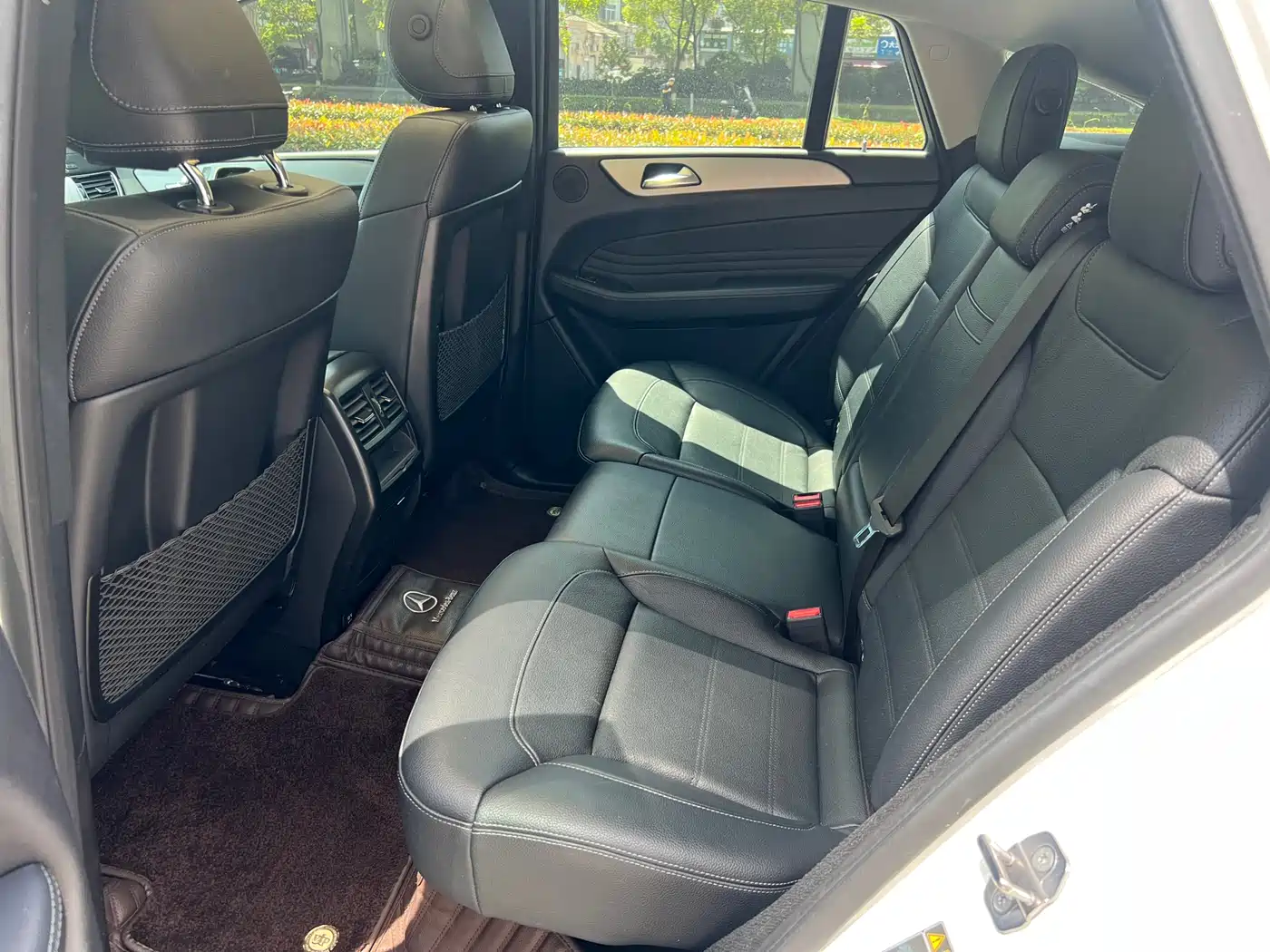 Mercedes-Benz GLE Coupe 2018 GLE 320 4MATIC Coupe SUV фото 8